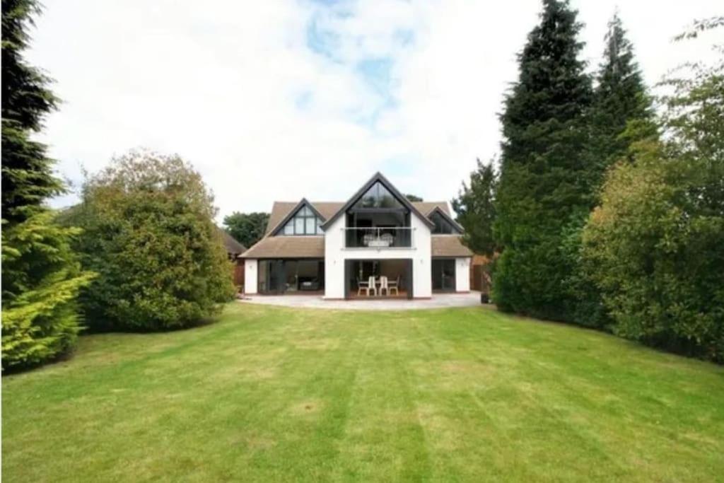 Luxury House In Solihull Exterior foto